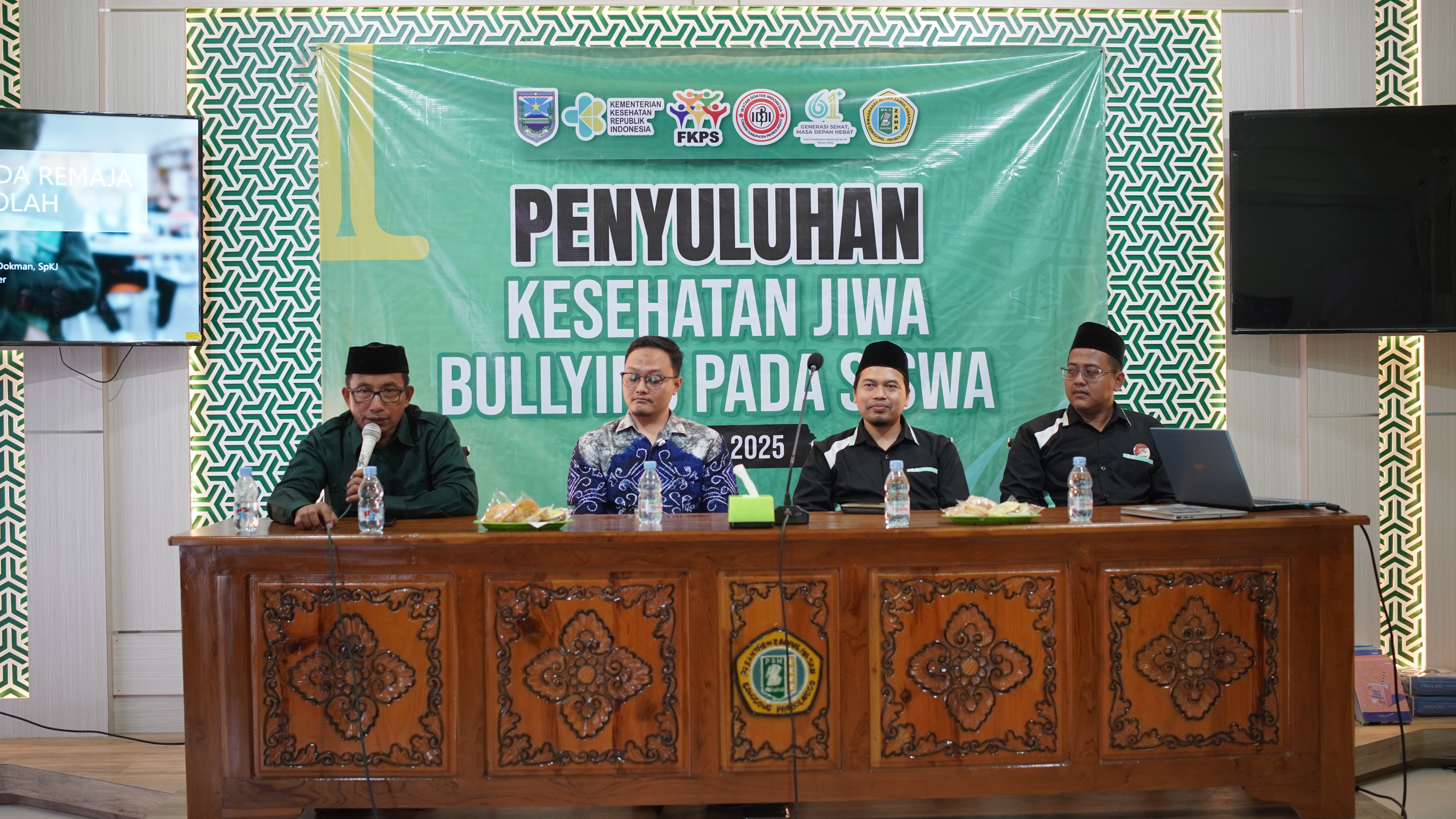 FKPS Gelar Penyuluhan Kesehatan Jiwa di MA ZAHA 1 Genggong: Cegah Bullying, Jaga Mental Santri